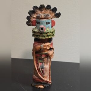 Hank Naha Signed Kachina 2 FEATHERS BROKE on Left Headdress